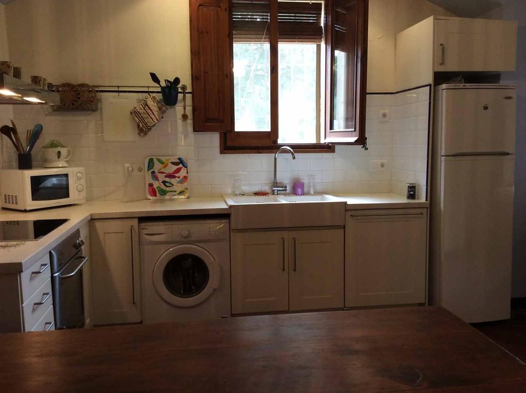Villa La Casanova de Beuda Habitación foto