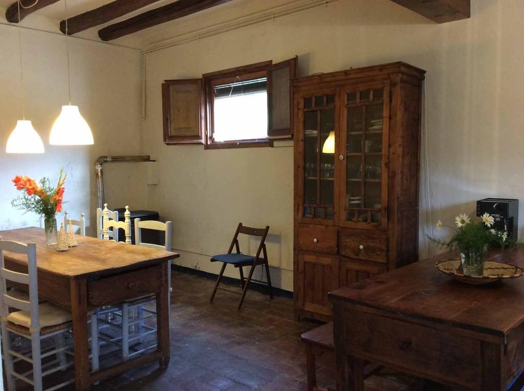 Villa La Casanova de Beuda Habitación foto