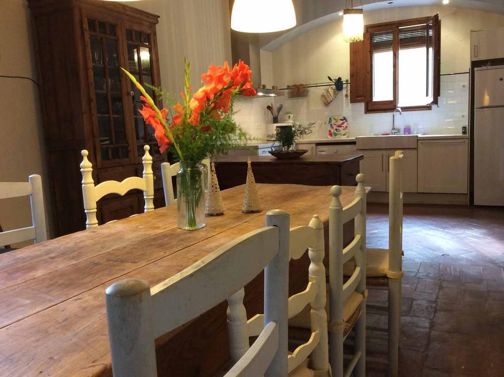 Villa La Casanova de Beuda Habitación foto