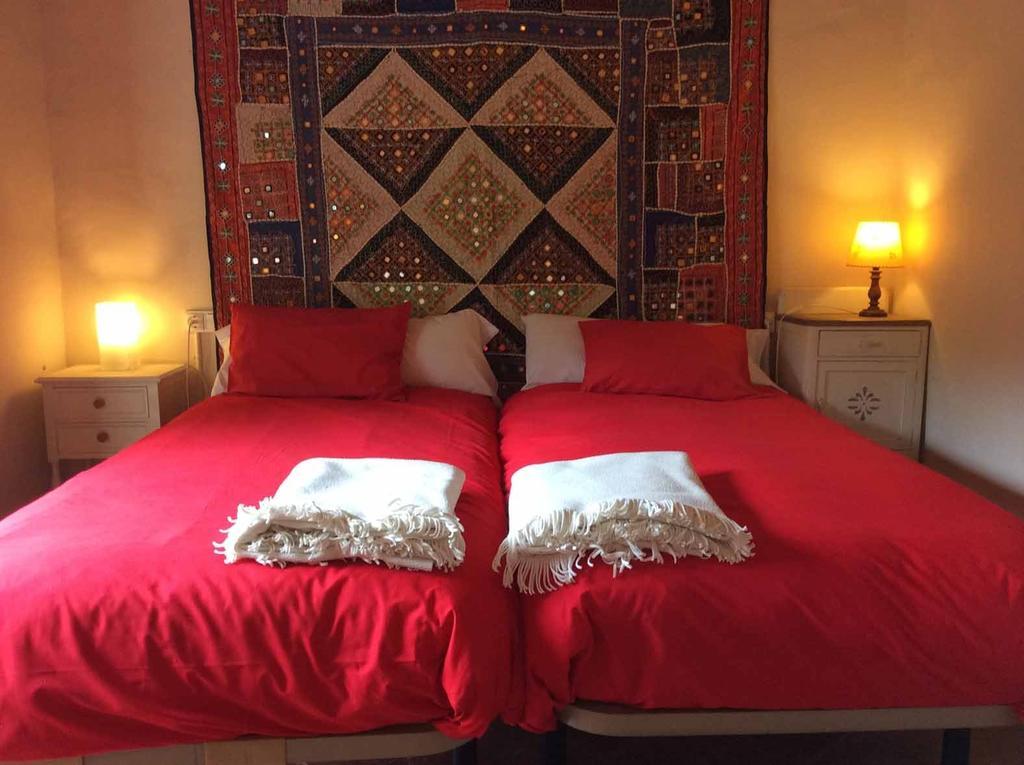 Villa La Casanova de Beuda Habitación foto